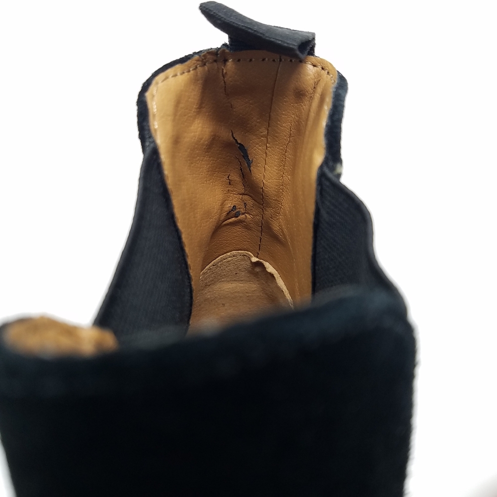 Steve Madden Black Suede Chelsea Boots - Picture 13 of 16